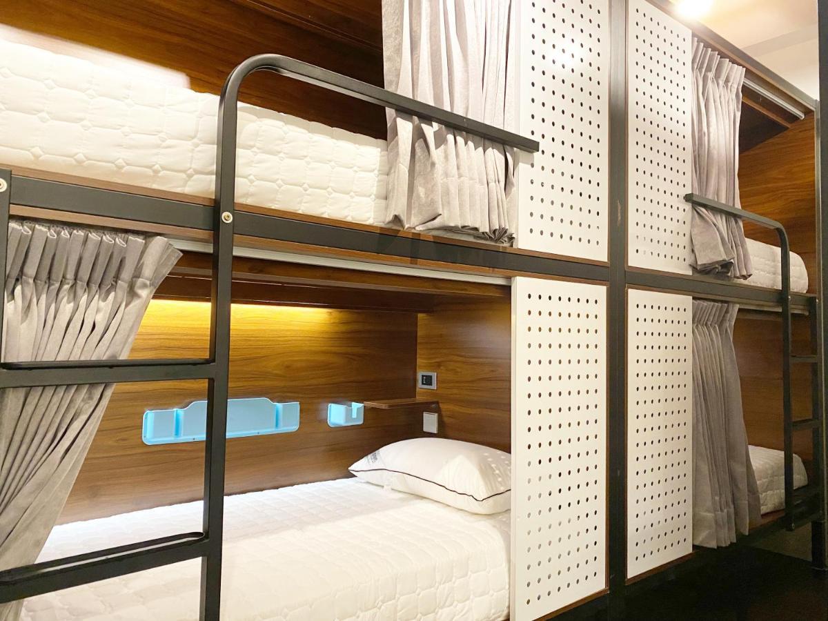 Taichung Muyi Ju Apartment Bagian luar foto