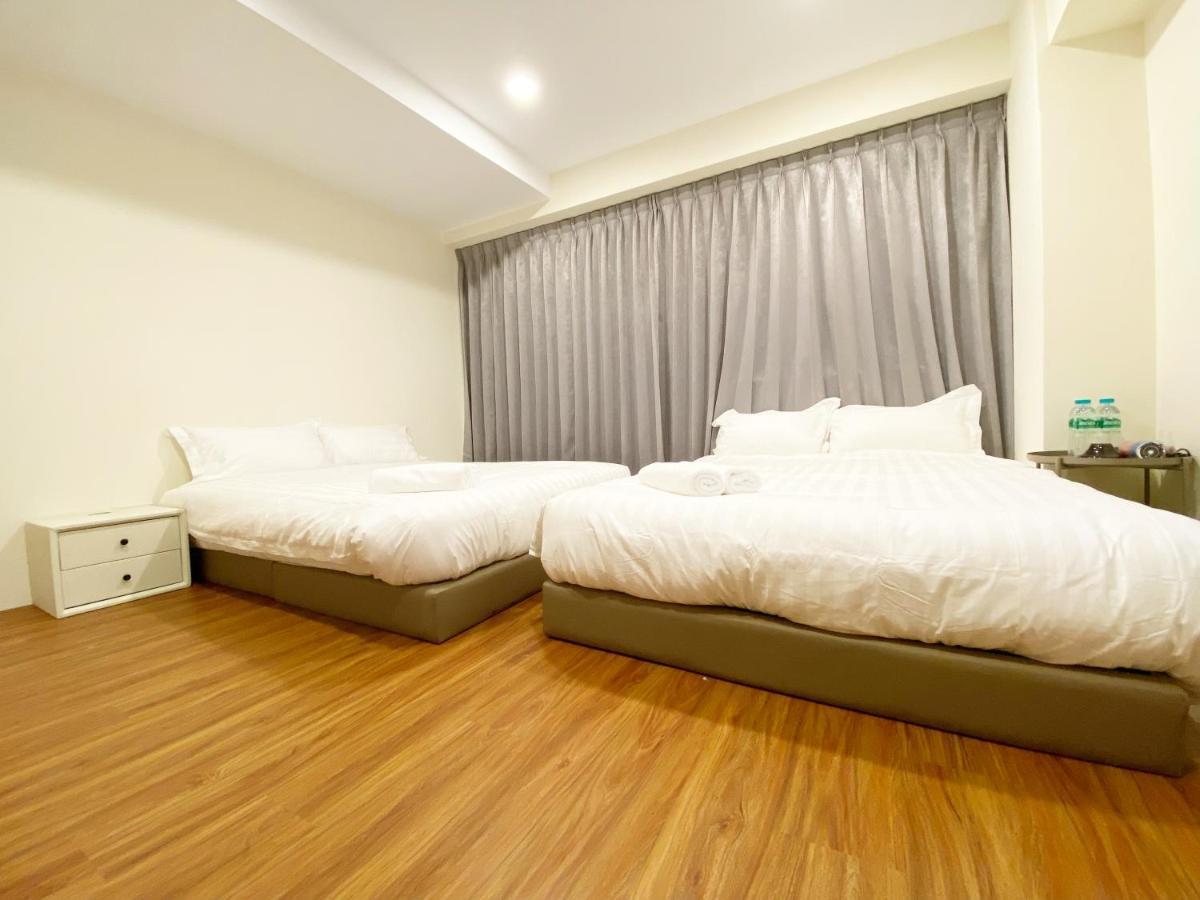 Taichung Muyi Ju Apartment Bagian luar foto